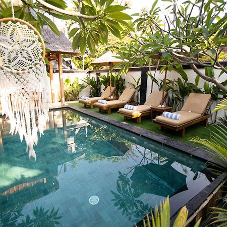 Rumah Singa - Holistic Healing Retreat Νησιά Γκίλι Εξωτερικό φωτογραφία