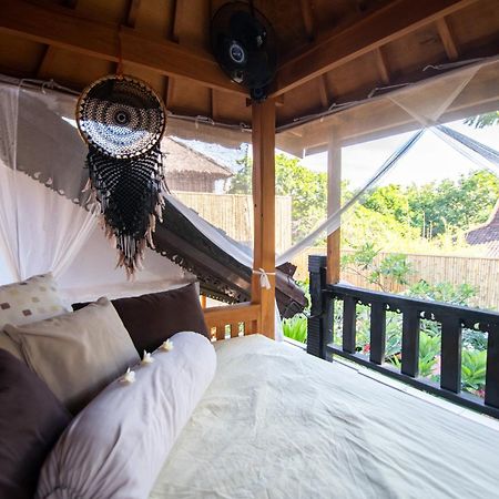 Rumah Singa - Holistic Healing Retreat Νησιά Γκίλι Εξωτερικό φωτογραφία
