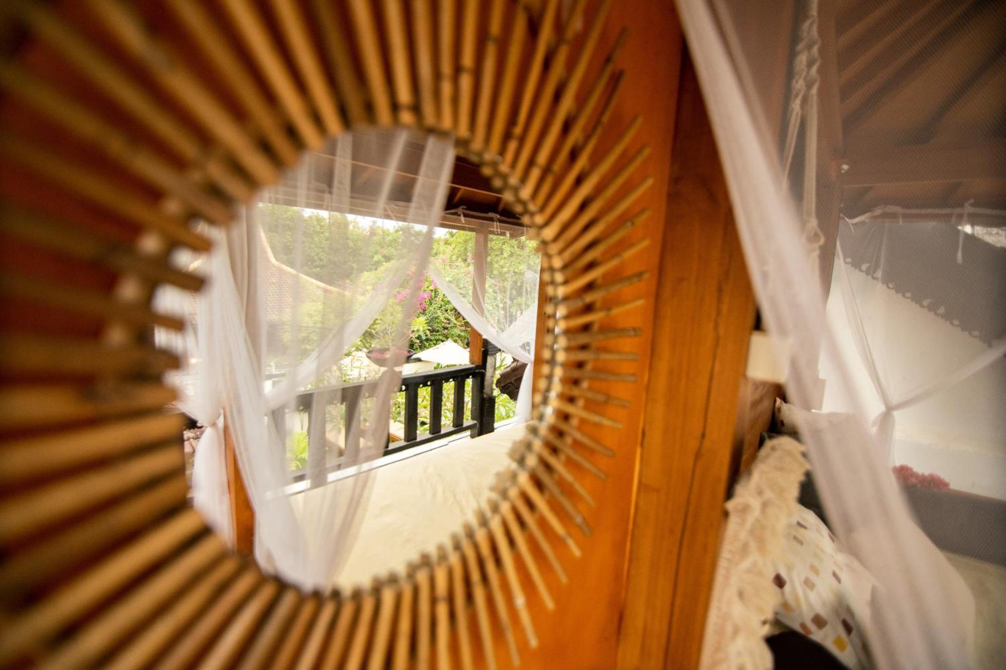Rumah Singa - Holistic Healing Retreat Νησιά Γκίλι Εξωτερικό φωτογραφία