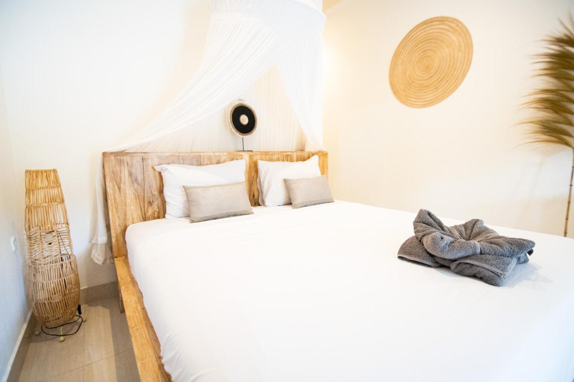 Rumah Singa - Holistic Healing Retreat Νησιά Γκίλι Εξωτερικό φωτογραφία
