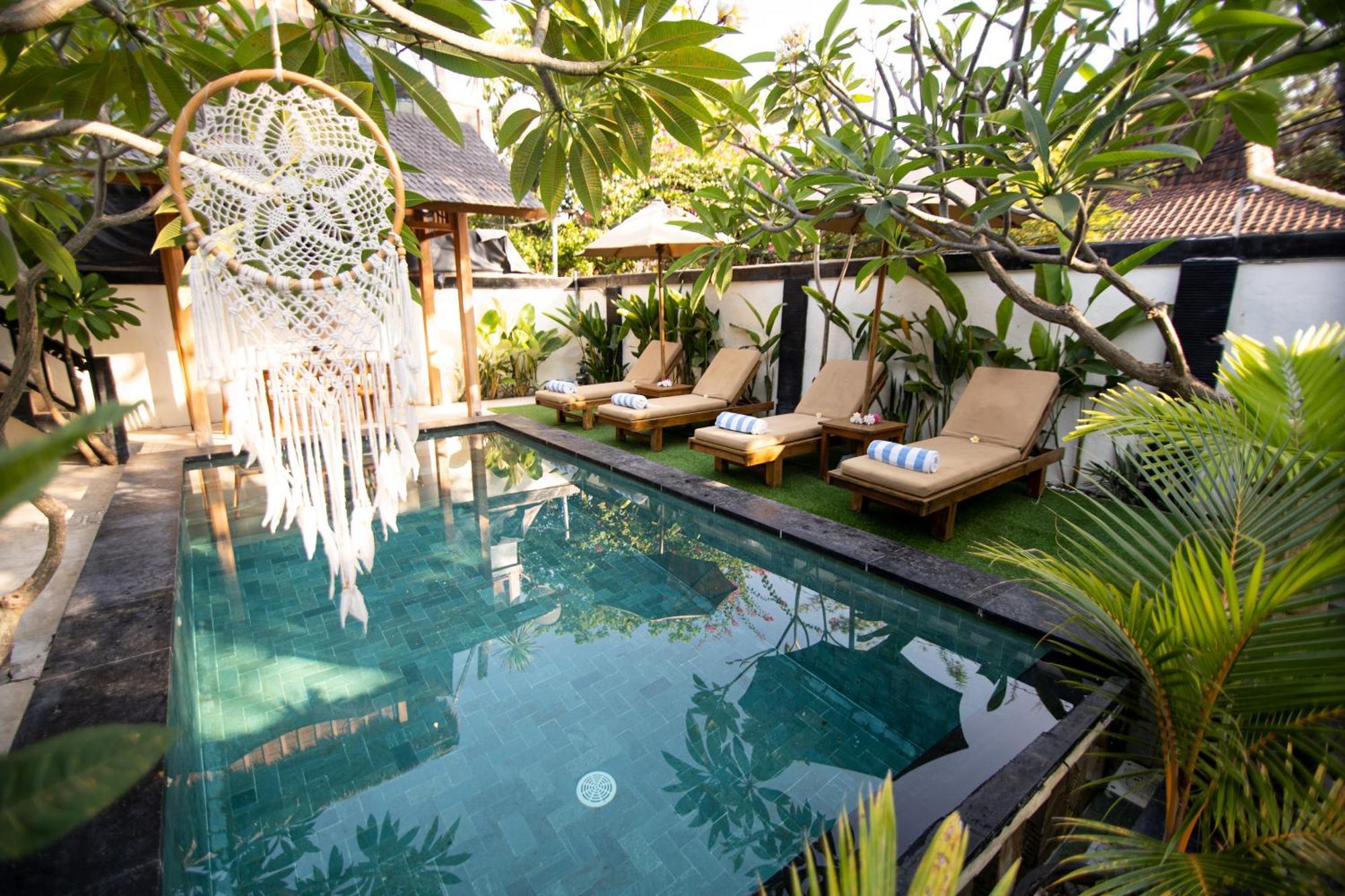 Rumah Singa - Holistic Healing Retreat Νησιά Γκίλι Εξωτερικό φωτογραφία