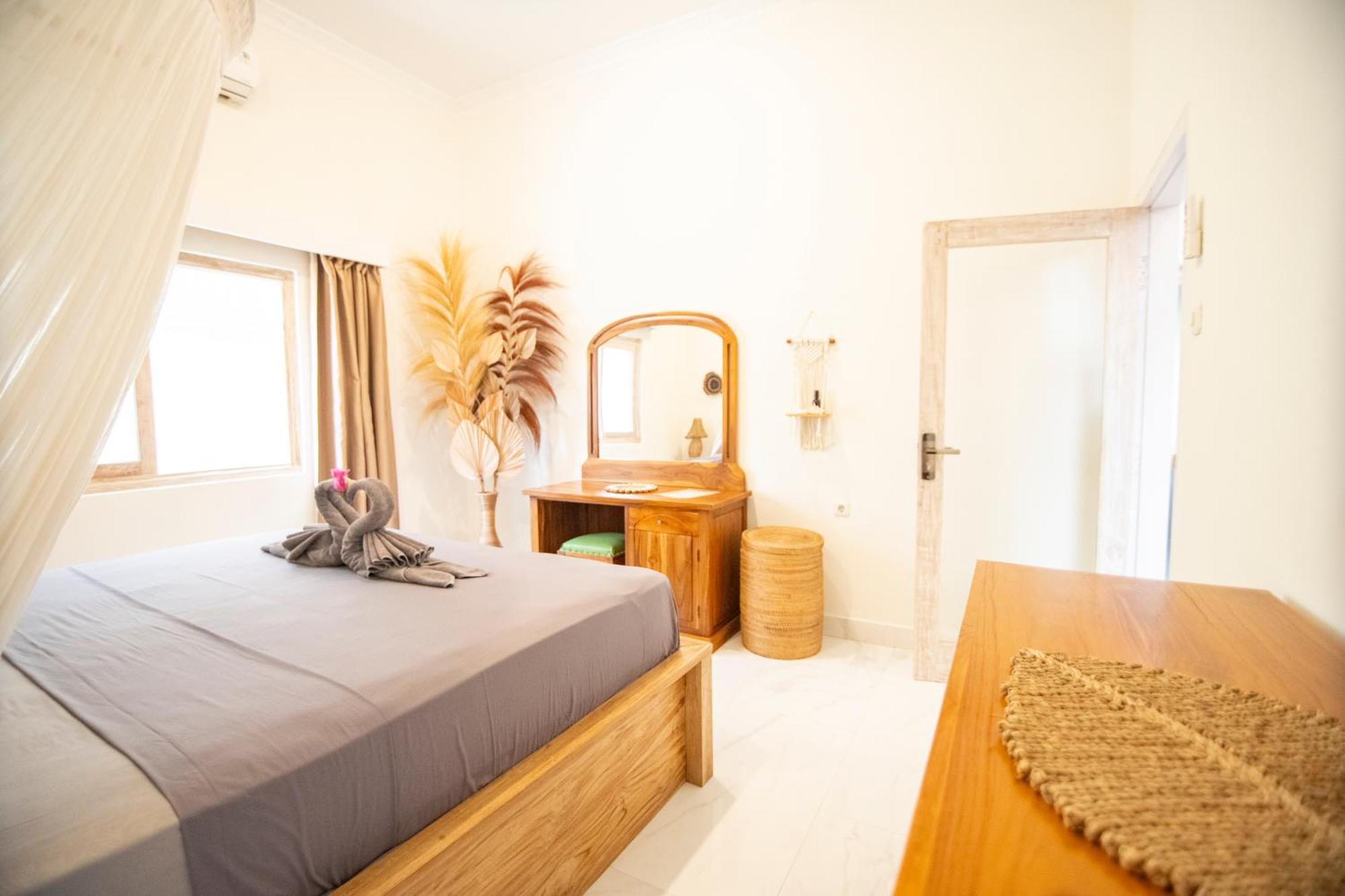 Rumah Singa - Holistic Healing Retreat Νησιά Γκίλι Εξωτερικό φωτογραφία