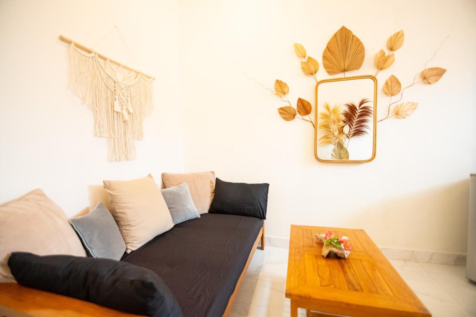 Rumah Singa - Holistic Healing Retreat Νησιά Γκίλι Εξωτερικό φωτογραφία